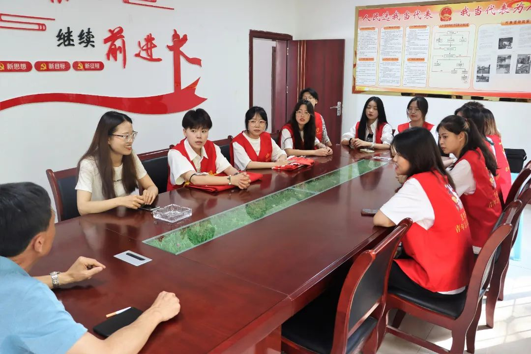 beat365英国官方网站美院送美到乡村